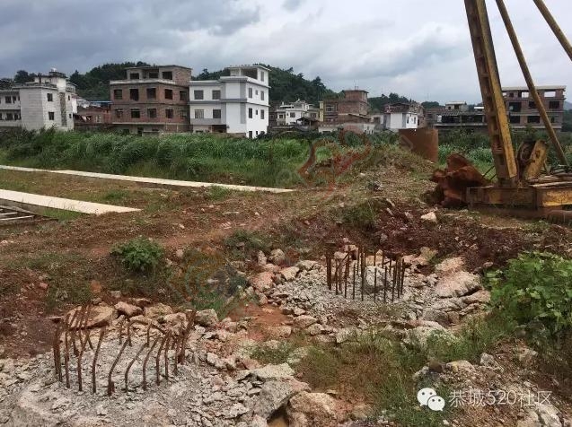 农民难啊！因孟家大桥停工后迟迟未开工，成为附近村民水果销售难题！189 / 作者:以空。 / 帖子ID:176158