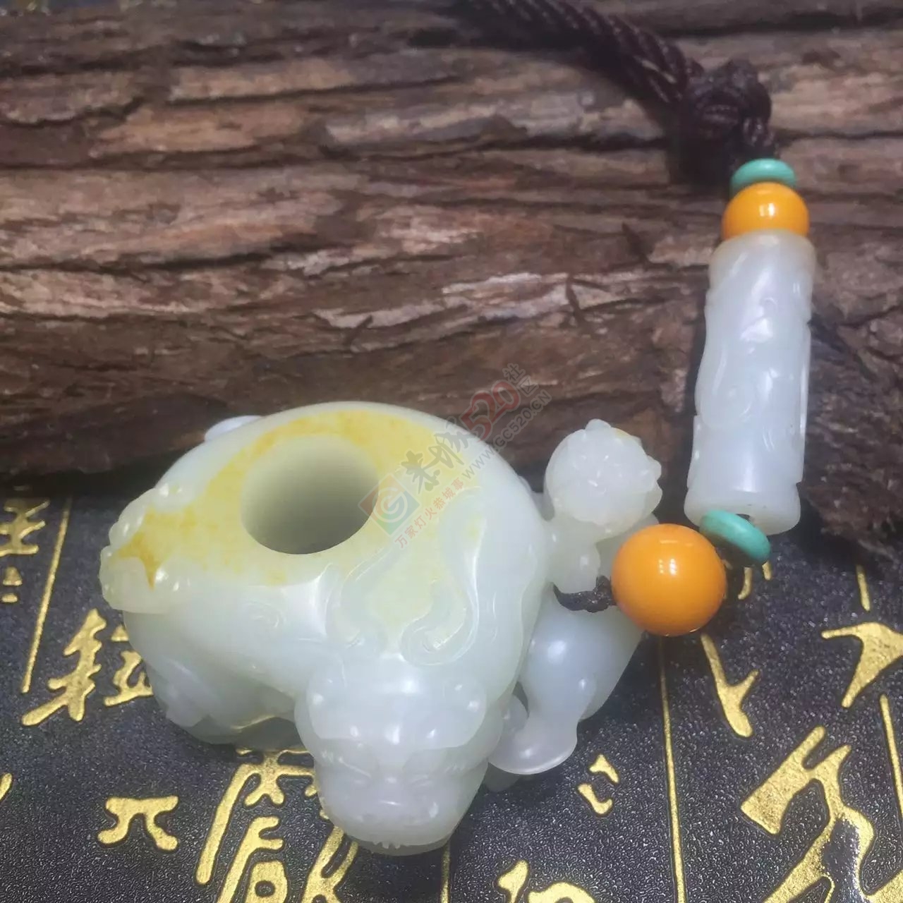 新疆和田玉籽料把件174 / 作者:错了_Zfm79 / 帖子ID:176334