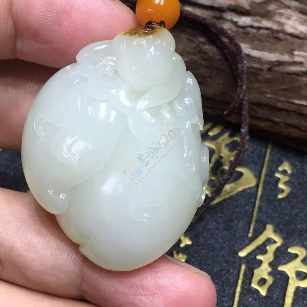 新疆和田玉籽料灵猴献寿414 / 作者:错了0227 / 帖子ID:176634