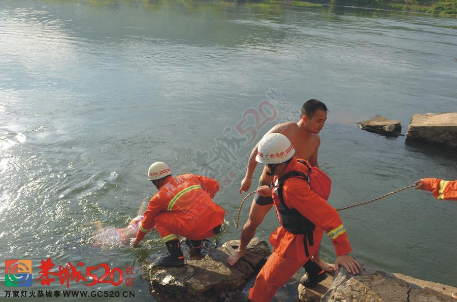 【悲痛视频】广西恭城4人结伴河边戏水纳凉，姐妹花不慎跌入河中溺亡177 / 作者:千变万幻 / 帖子ID:176696