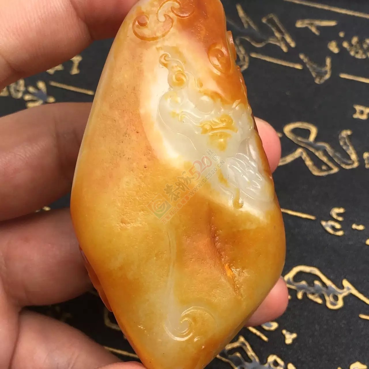 新疆和田玉籽料瑞兽把件537 / 作者:错了0227 / 帖子ID:176828