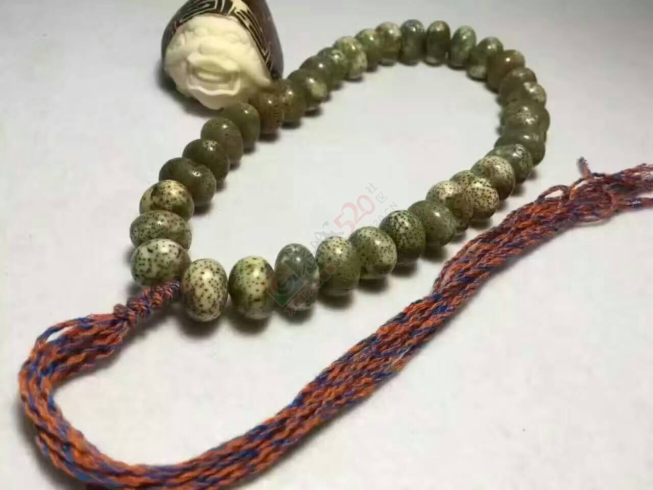 喜欢玩星月和佛珠的可以一起交流下，新人贴，多支持，本人有很多玩佛珠的心得31 / 作者:猎鹿 / 帖子ID:176762
