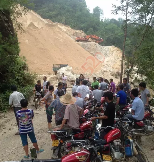 恭城嘉会大山村上焦源个别村民非法开采沙子，严重破坏自然生态，谁来管？926 / 作者:千变万幻 / 帖子ID:176971