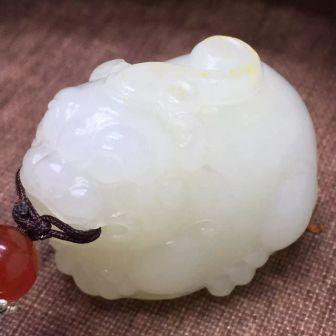 闲置50g一级白和田玉籽料作品——招财貔貅124 / 作者:晚霞行千里 / 帖子ID:177212