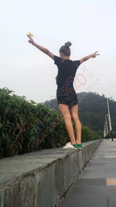 看看我的小短腿。401 / 作者:在广州的恭城人 / 帖子ID:177253