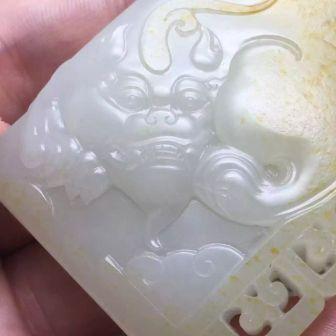 转让79g洒金皮籽料貔貅牌74 / 作者:晚霞行千里 / 帖子ID:177412