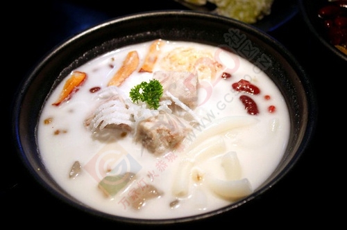 三亚最具特色十条美食老街947 / 作者:周念1994 / 帖子ID:177473
