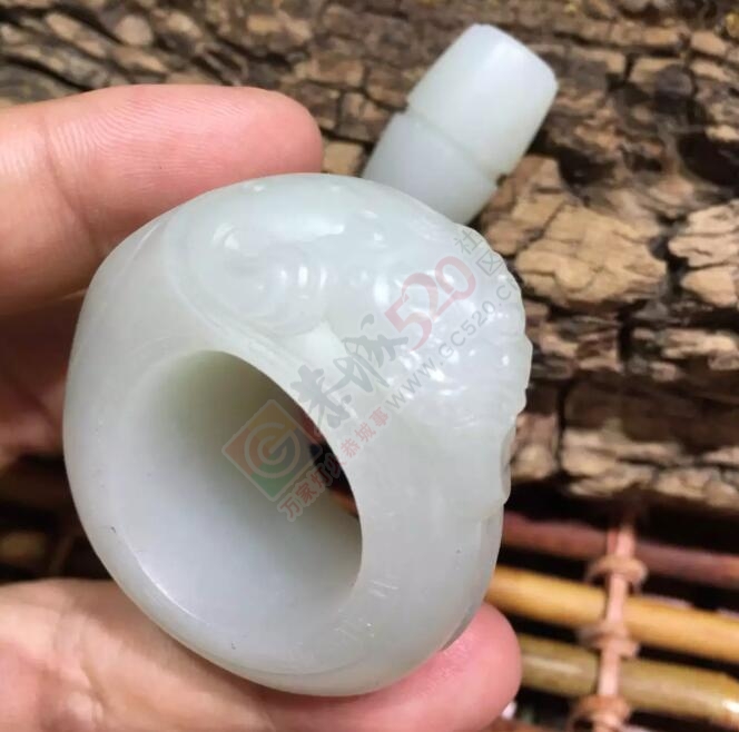 出手和田籽料貔貅扳指把件263 / 作者:月落风 / 帖子ID:177904
