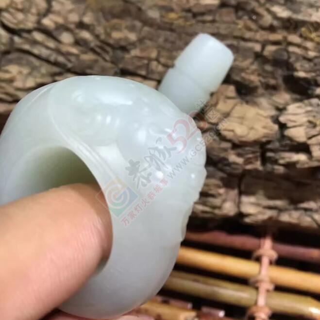 出手和田籽料貔貅扳指把件369 / 作者:月落风 / 帖子ID:177904