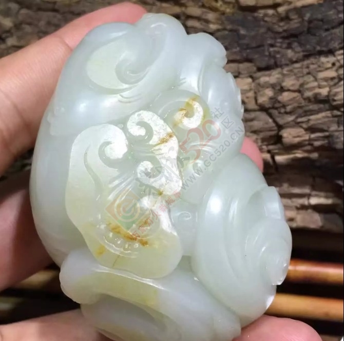 出手和田玉籽料貔貅把件750 / 作者:月落风 / 帖子ID:177986