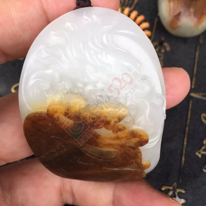 出手和田玉籽料龙凤呈祥135 / 作者:月落风 / 帖子ID:178230