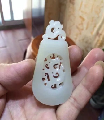 闲置41g新疆和田玉籽料作品龙凤呈祥679 / 作者:晚霞行千里 / 帖子ID:178270