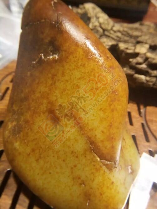 出手和田玉籽料红皮白肉原籽43 / 作者:月落风 / 帖子ID:178274