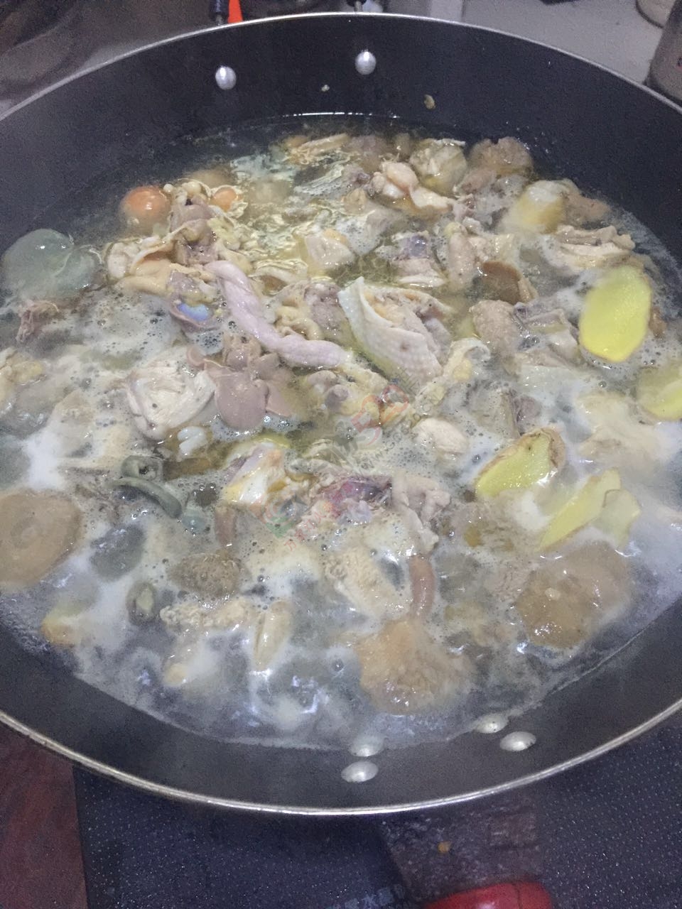 枞树菌根土鸡更陪212 / 作者:浪迹天涯人 / 帖子ID:181619