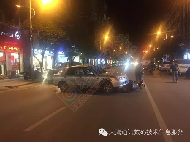 刚刚在茶南路红绿灯处发生交通事故87 / 作者:水墨茶江 / 帖子ID:185118