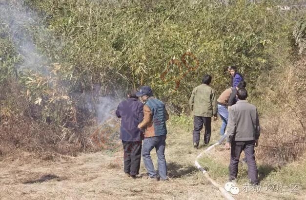 恭城栗木一私营烟花爆竹仓库被查处，几千件烟花爆竹被集中销毁973 / 作者:以空。 / 帖子ID:185191