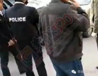 恭城最牛女司机！在栗木政府门口驾驶五菱宏光撞上运钞车！90 / 作者:深秋的落叶 / 帖子ID:185883