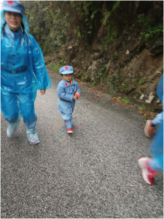八桂网友齐聚猫儿山，纪念红军长征胜利壮举209 / 作者:社区小编 / 帖子ID:190931