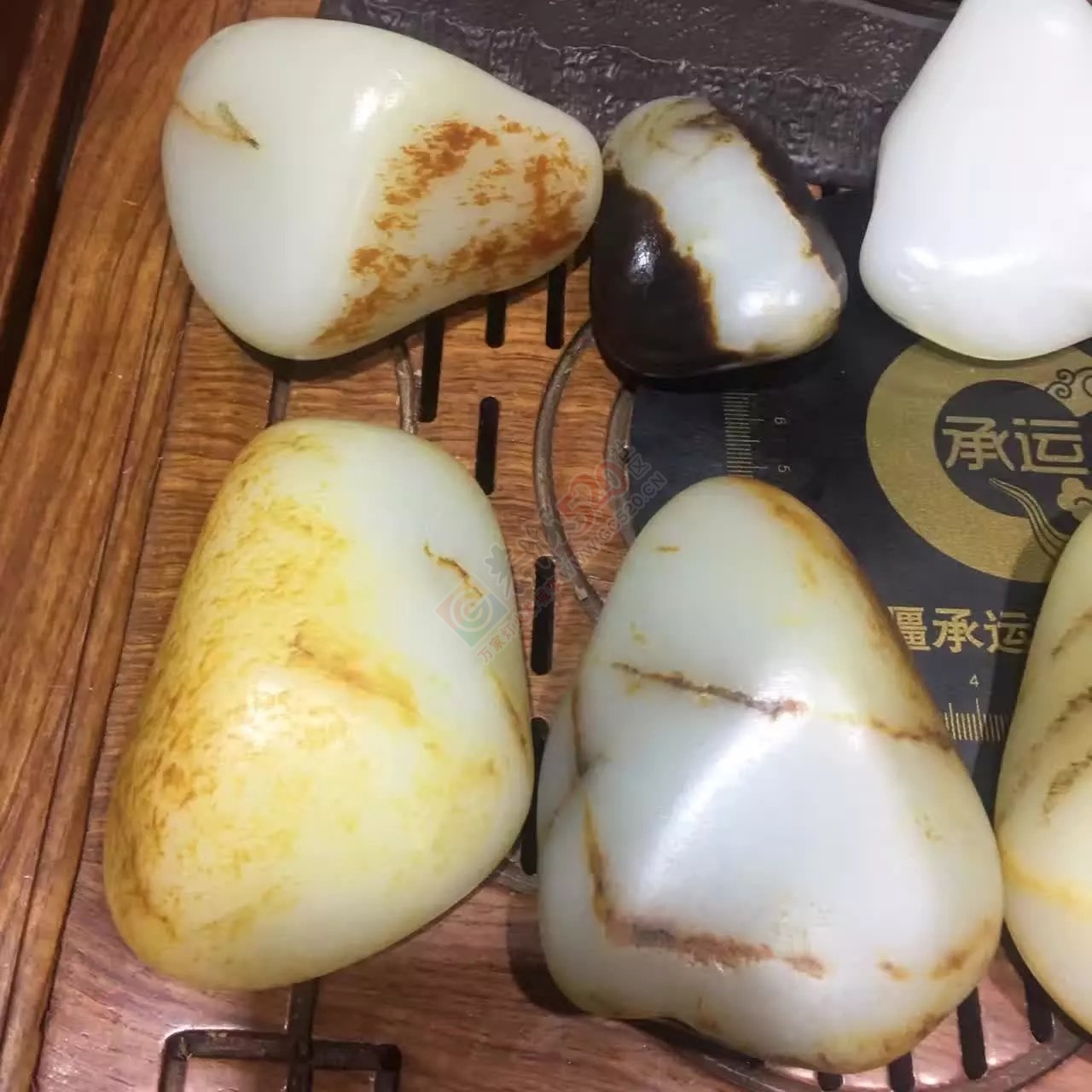出手珍藏级和田籽料原石156 / 作者:月落风 / 帖子ID:191274