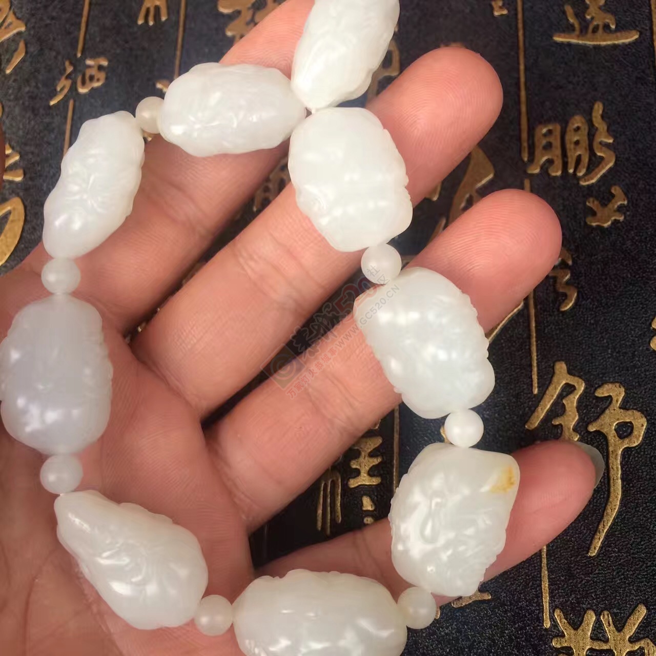 新疆和田玉籽料罗汉手串563 / 作者:晚霞行千里 / 帖子ID:191302