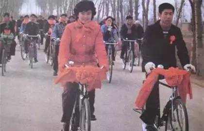 恭城一对快结婚的新人，微信记录遭曝光，太现实了！2 / 作者:怡儿妖妖 / 帖子ID:192949