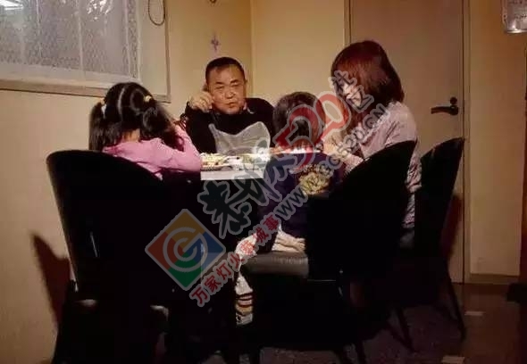 绝了！恭城一男把爷赤裸裸对比恭城妹崽鬼和小嫂子的差别，看完扎心！797 / 作者:社区小编 / 帖子ID:193899