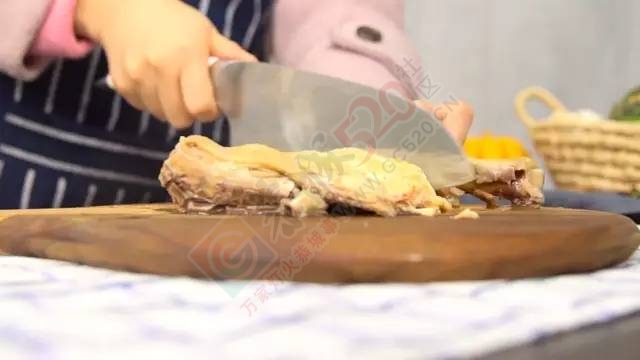 这只鸡，光看就让人口水直流！隔着屏幕就闻到香味……19 / 作者:怡儿妖妖 / 帖子ID:193903