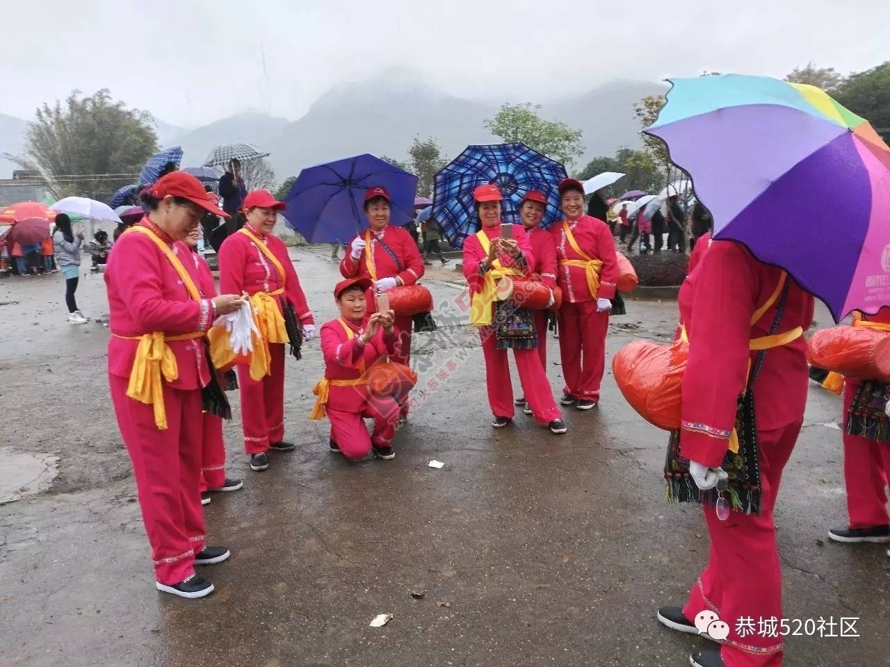 【缅怀历史 不忘初衷】 峻山水库青年渡槽建成40周年纪念活动圆满举行！651 / 作者:社区小编 / 帖子ID:197528