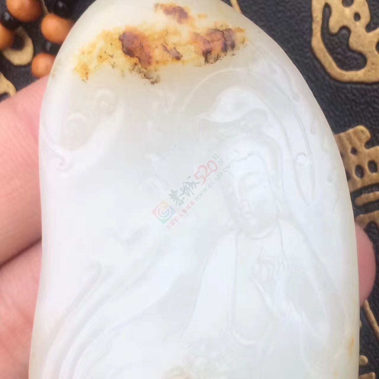 超低转让新疆和田玉籽料观音菩萨748 / 作者:晚霞行千里 / 帖子ID:199516
