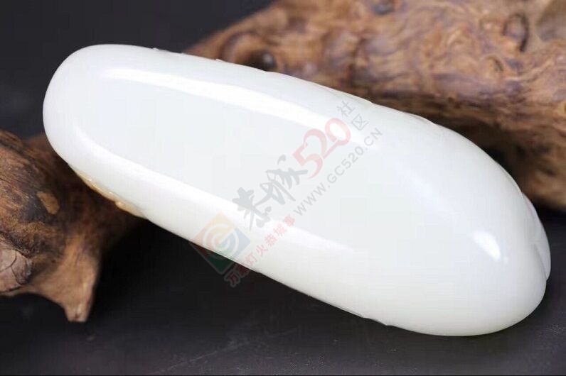 转让一件新疆和田玉重器27 / 作者:晚霞行千里 / 帖子ID:207333
