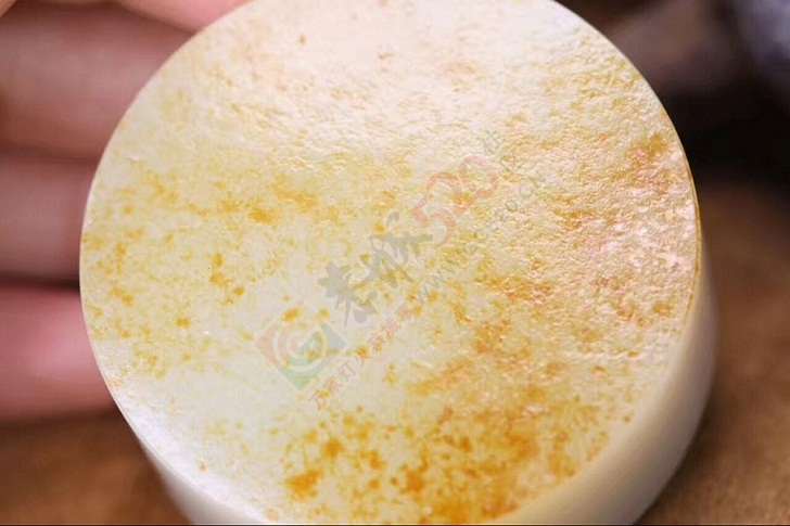新疆和田玉原石加工出的套镯956 / 作者:晚霞行千里 / 帖子ID:207448