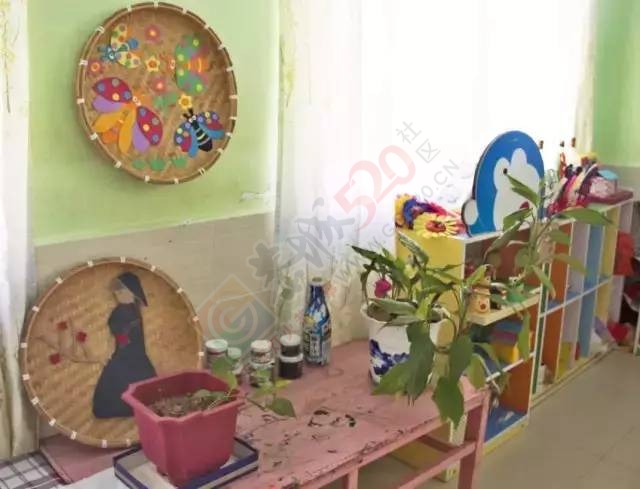 小编悄悄暗访了恭城一家幼儿园，这个幼儿园居然让孩子们这样做！13 / 作者:碧澄匀 / 帖子ID:207481