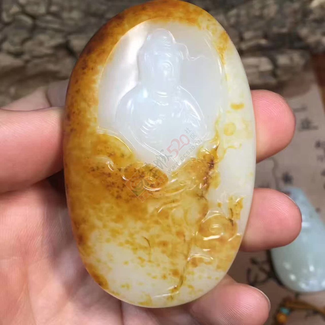 超值的羊脂玉观音吊坠851 / 作者:晚霞行千里 / 帖子ID:226814