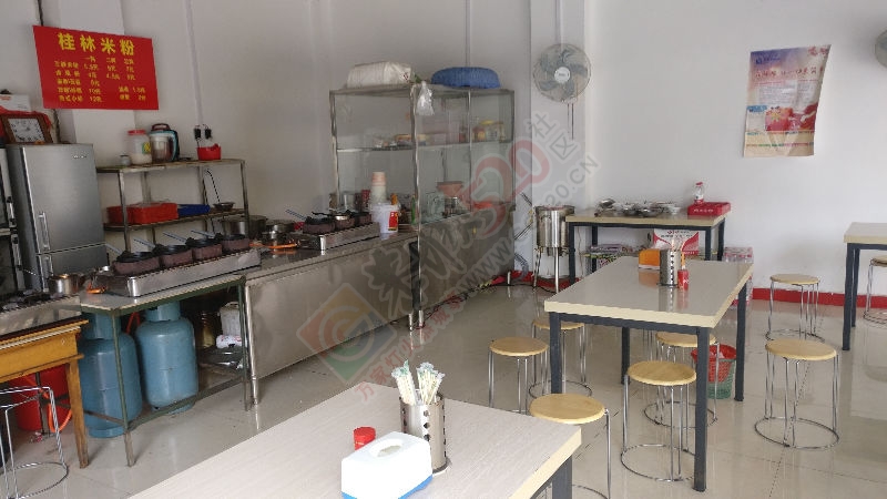 老三小米粉店门面转让267 / 作者:再见丶地球人 / 帖子ID:232085