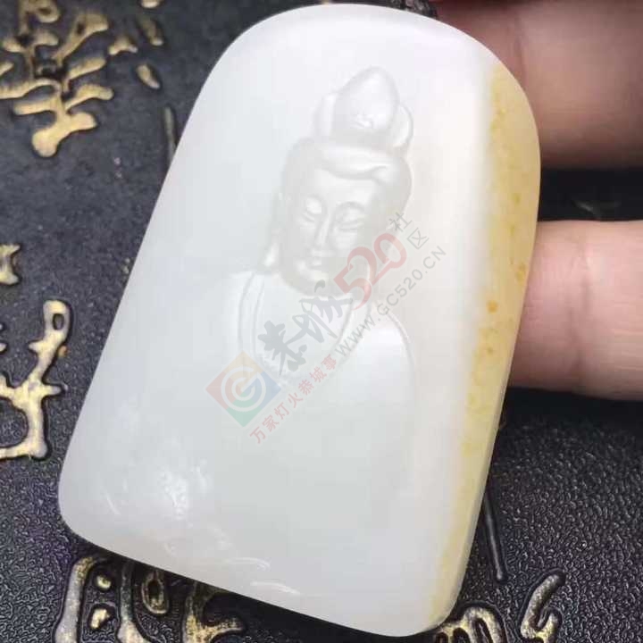 转让一块超值的和田玉观音牌子776 / 作者:晚霞行千里 / 帖子ID:232172