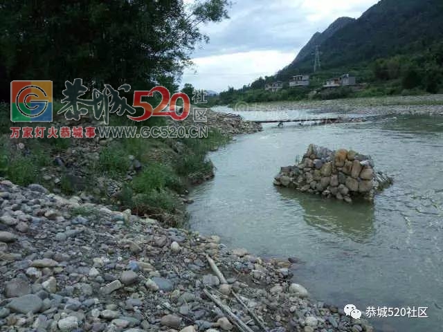 【恭城身边事】莲花独石村大桥何时才能重建；势江进三江路段黄泥填路合适吗；794 / 作者:社区小编 / 帖子ID:232423