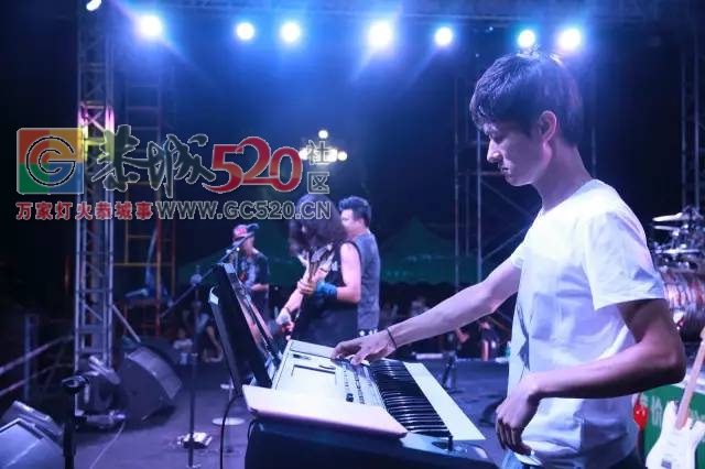 恭城茶江音乐节现场高清大图、全程直播视频来袭！没去现场的朋友一定不能错过！187 / 作者:分类小编 / 帖子ID:235256