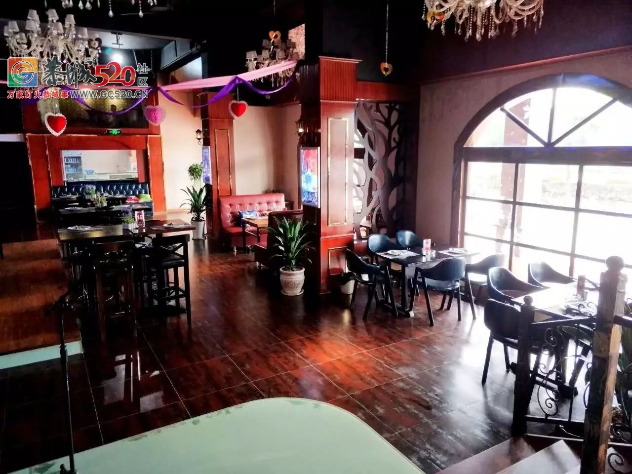 壕！集表情，帅哥老板免费请吃牛扒！相遇菲悦，来一场浪漫音乐美食的盛宴！725 / 作者:社区小编 / 帖子ID:236895