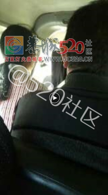 心惊肉跳——西岭公车两小时等不来一趟，无奈冒险坐面包车640 / 作者:想吃水浸粑 / 帖子ID:238456