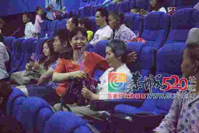 这天，我们带着恭城这些子女们在这里干了件大事！832 / 作者:看清所以看轻 / 帖子ID:261369