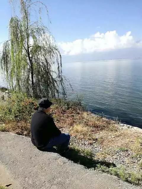 【恭城520相亲平台第一期】红娘推荐90年的独生女寻找有稳定工作收入的男士一名！374 / 作者:登山涉水 / 帖子ID:267752