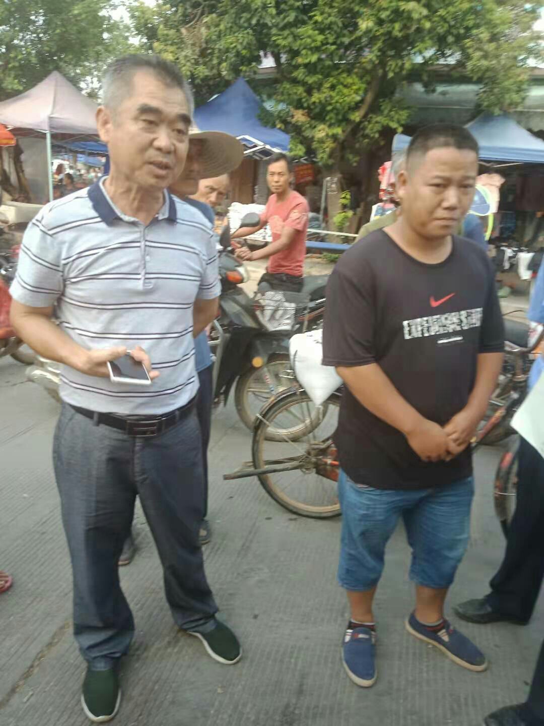 看看这位以官压人的书记736 / 作者:15918436835 / 帖子ID:268791