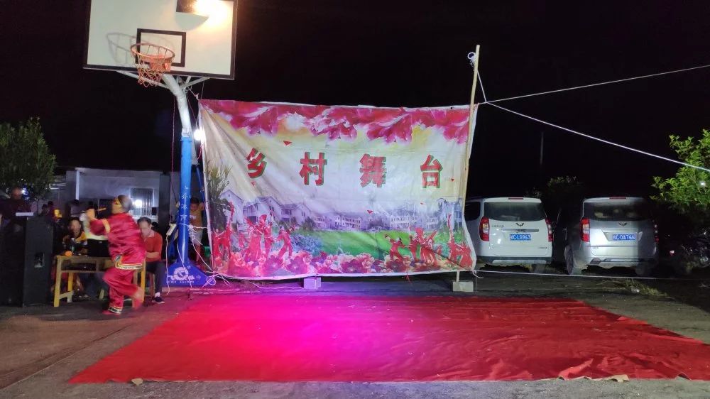 现场视频丨“中秋晚会”嗨翻鸭塘村，现场热闹非凡，一起来看看！187 / 作者:论坛小编02 / 帖子ID:268851