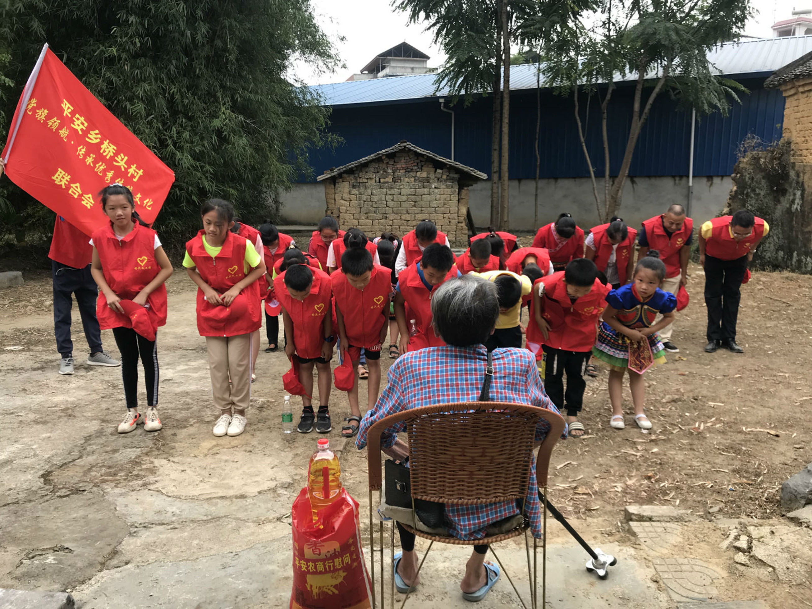 国庆恰逢重阳节，恭城这些地方好热闹！有你们村吗？450 / 作者:论坛小编01 / 帖子ID:269070