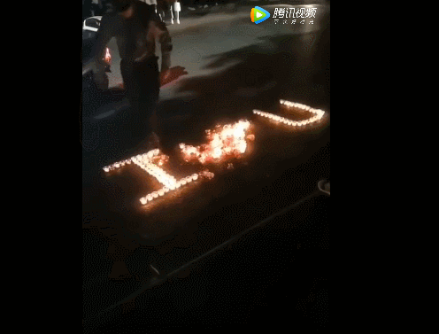 尴尬 | 桂林理工大学一男生摆蜡烛表白，女主没出现，来了个“第三者”517 / 作者:单身狗的生活 / 帖子ID:269133
