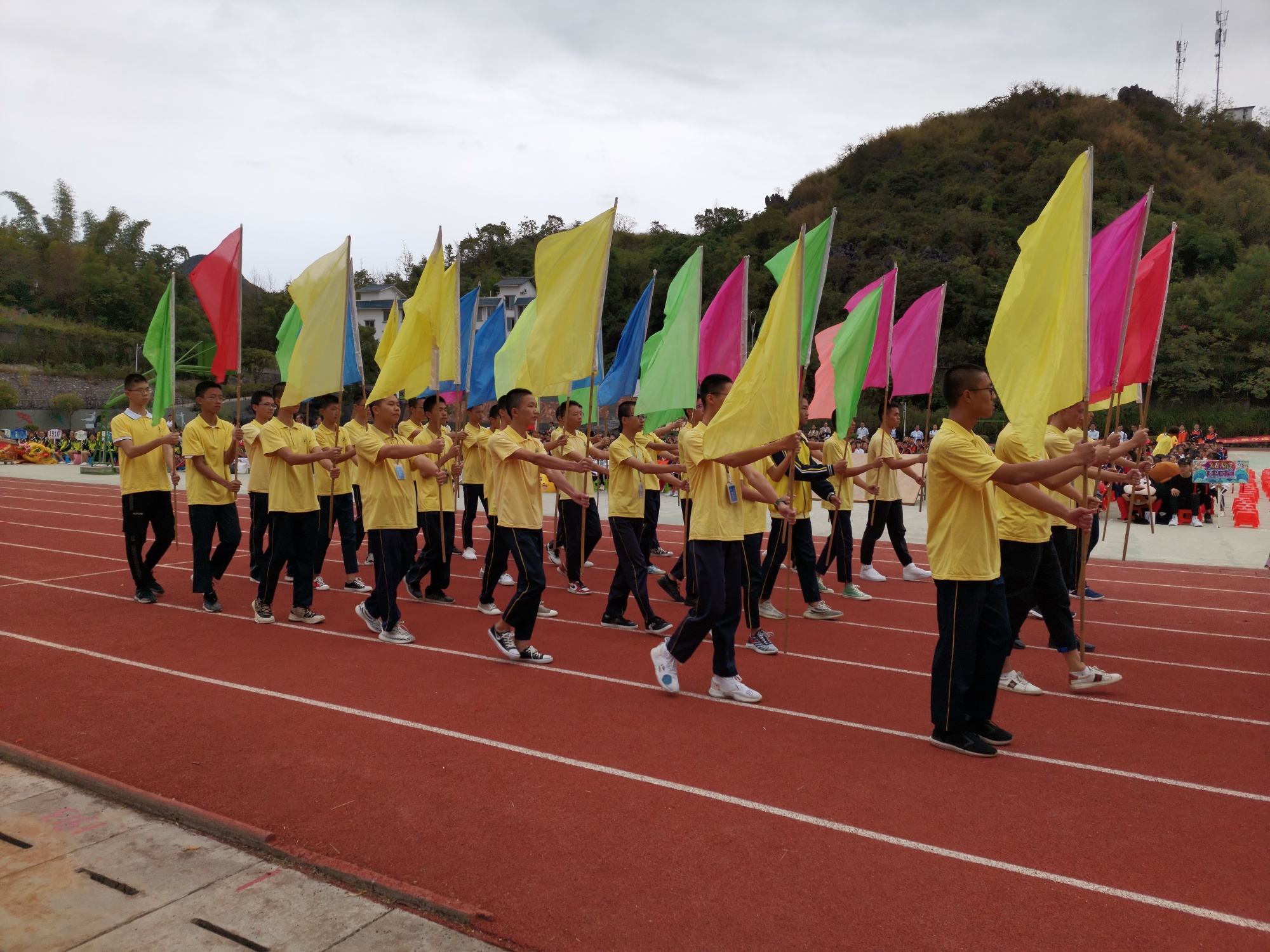 民中校运会开幕式这改好热闹724 / 作者:杨俊语语il / 帖子ID:269142
