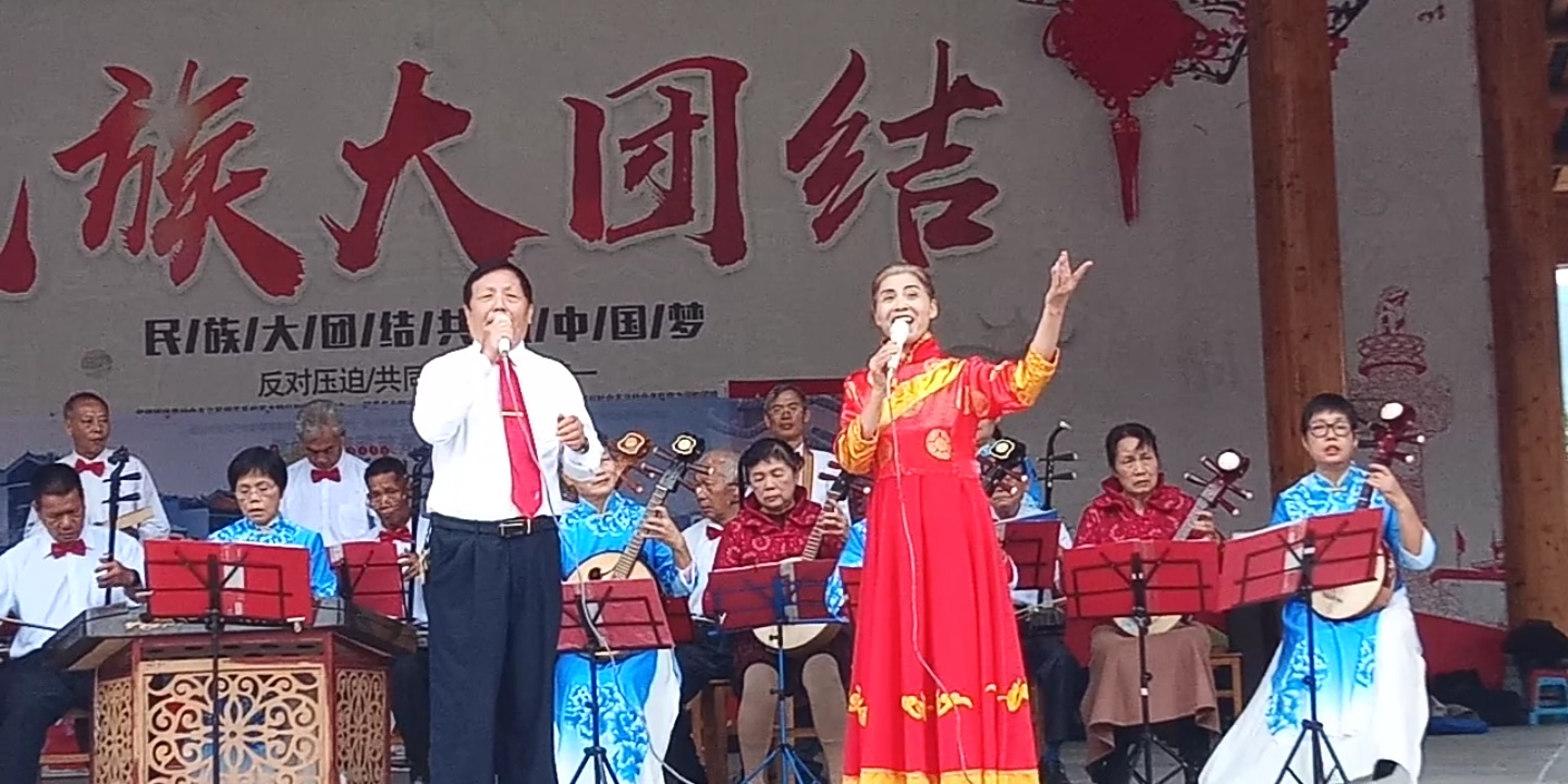 恭城老年大学器乐文艺团213 / 作者:荣哥 / 帖子ID:269215