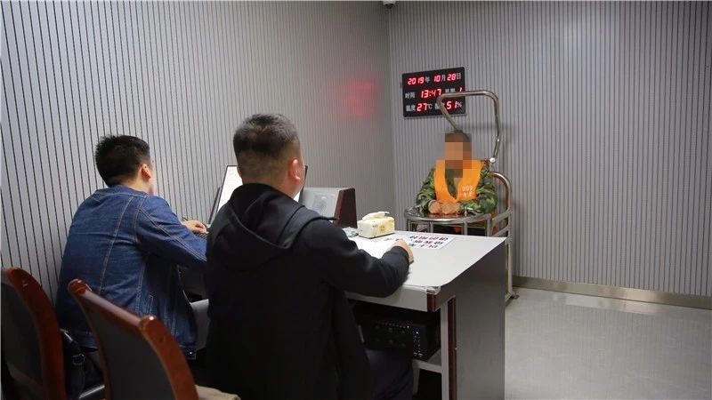 这四个恭城男子跑到平乐二塘工业园区偷供电铁塔钢架被抓44 / 作者:一条龙 / 帖子ID:269246