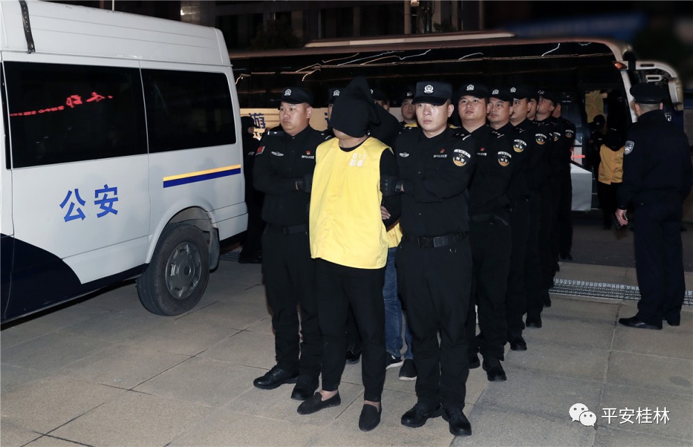 跨国行动！这10名犯罪嫌疑人被押回桂林，过程堪比电影大片！345 / 作者:登山涉水 / 帖子ID:269463