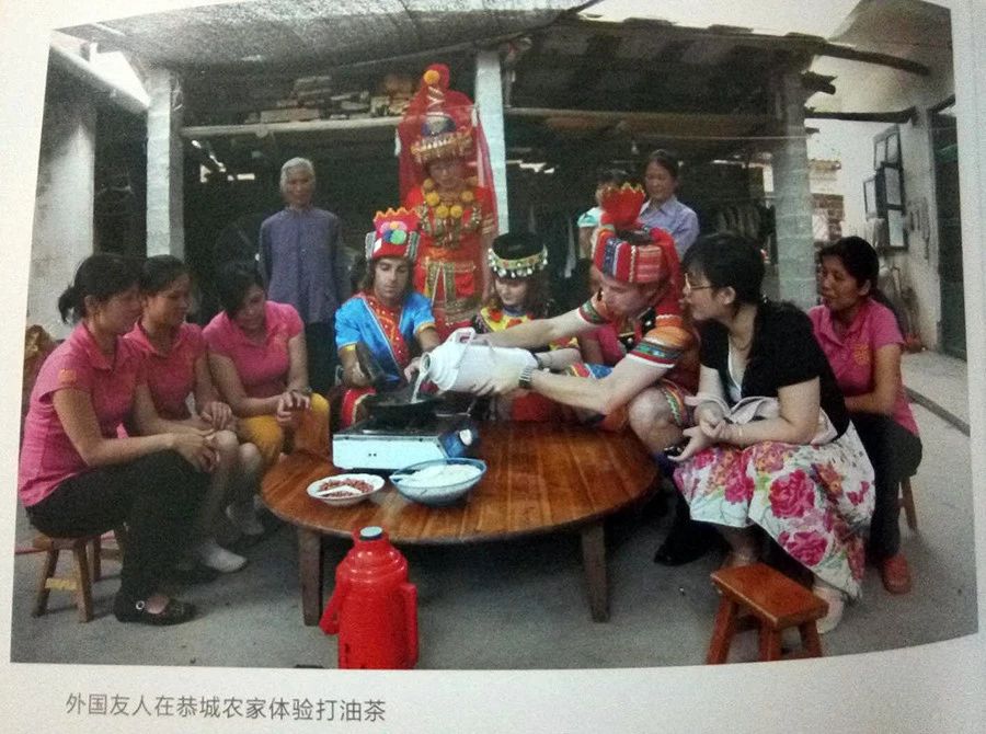 恭城金秋柿柿如意，手绘瑶乡幅幅顺心108 / 作者:箩筐索 / 帖子ID:269610